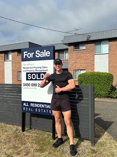 Wollongong City Lawyers — Customer photo