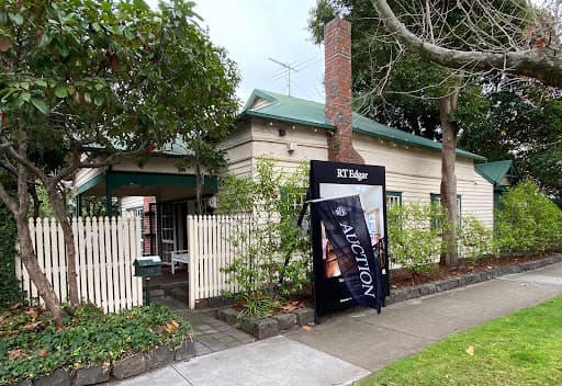 Haitch Conveyancing Melbourne — Customer photo